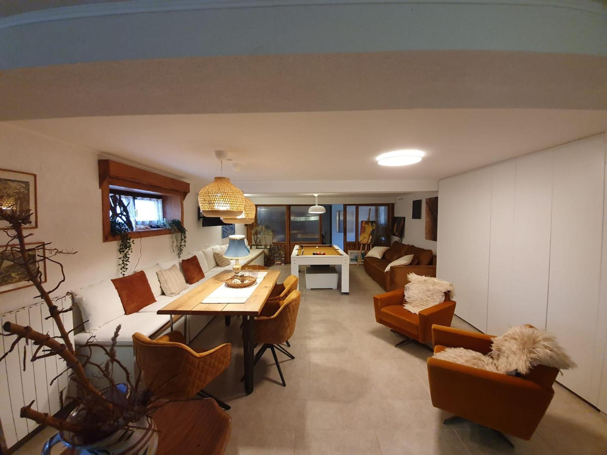 Apartments Eva อูมัค ภายนอก รูปภาพ
